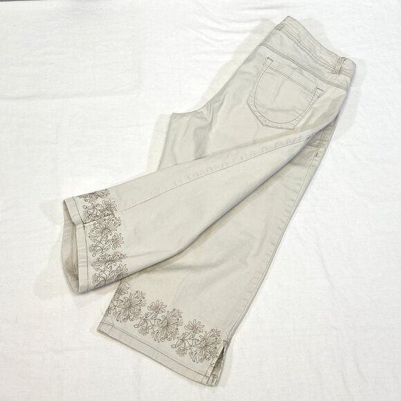 Gloria Vanderbilt High Rise Stretch Denim Capris Ivory Embroidered Perfect Fit - Picture 9 of 13